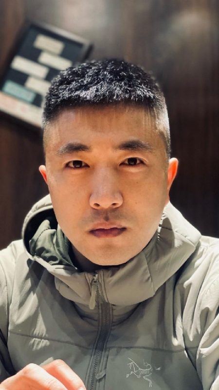 山中何缘的第一张照片--长春相亲服务中心