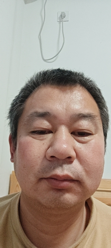 龙万的第一张照片--长春相亲服务中心