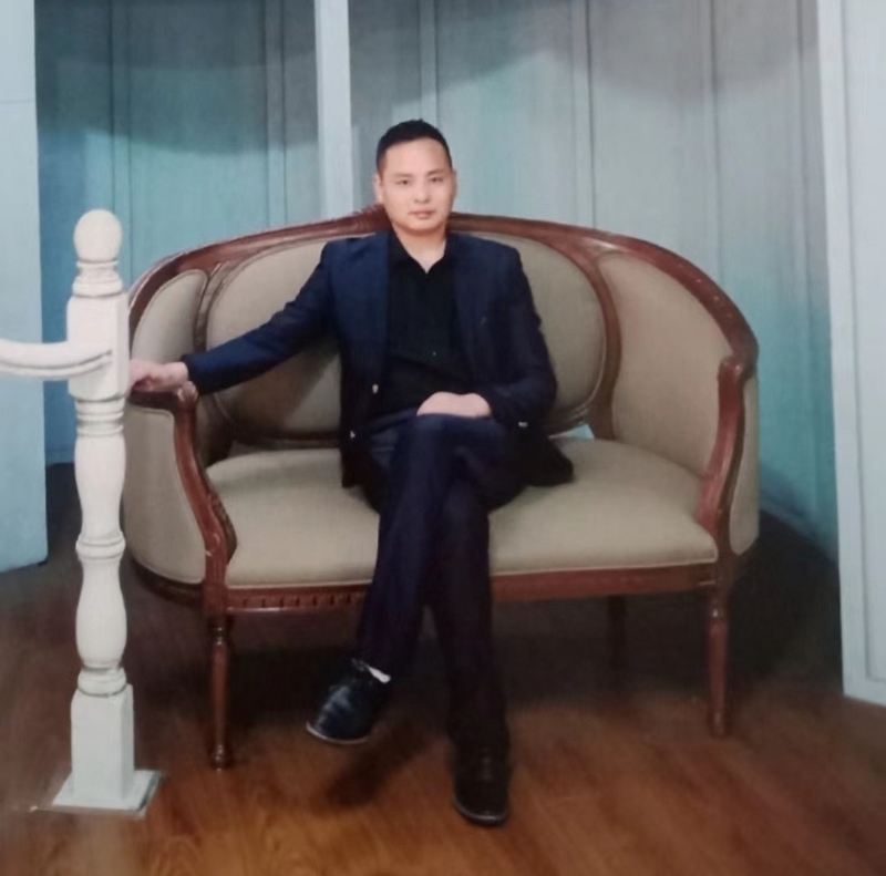 龙行天下的第二张照片--长春相亲服务中心