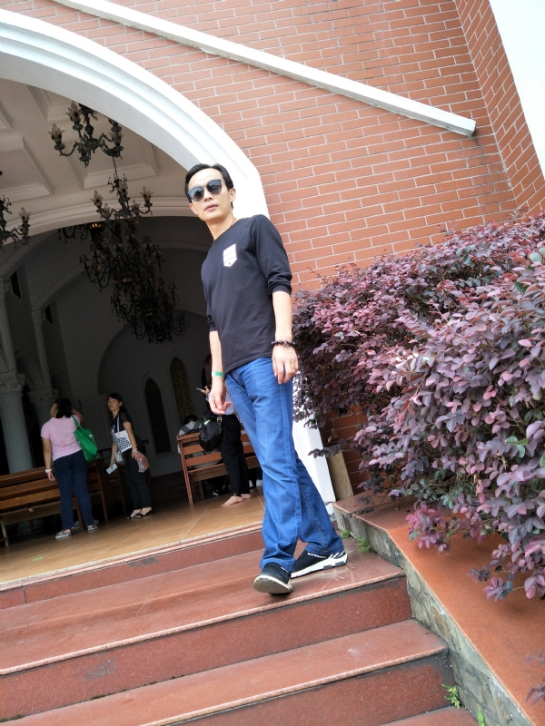 易进的第二张照片--长春相亲服务中心