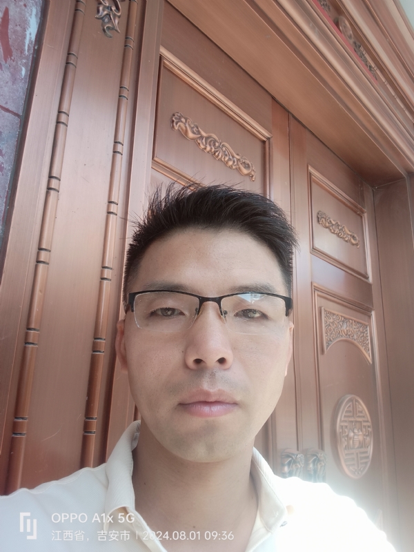 天道酬勤的第二张照片--长春相亲服务中心