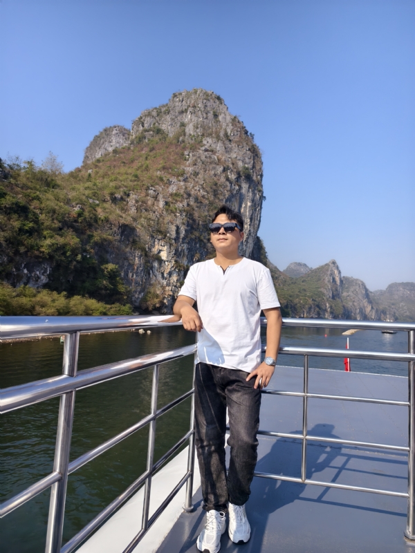 墨痕的第二张照片--长春相亲服务中心