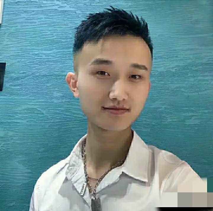 小哥哥的第一张照片--长春相亲服务中心