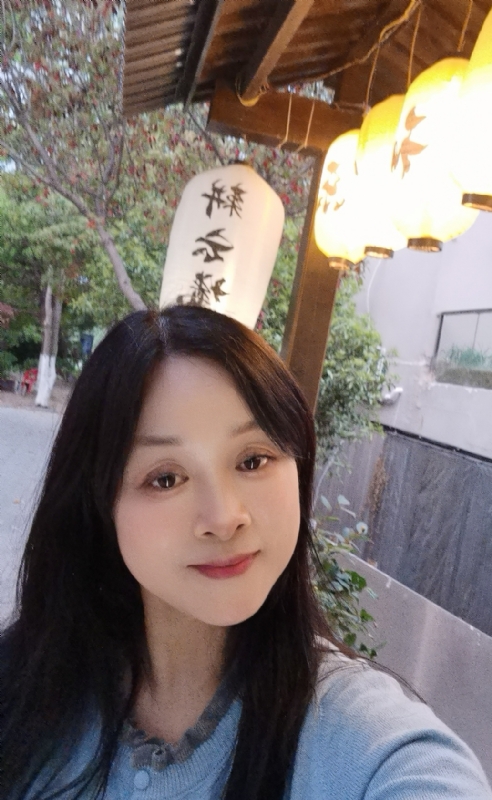 伊伊的第一张照片--长春相亲服务中心