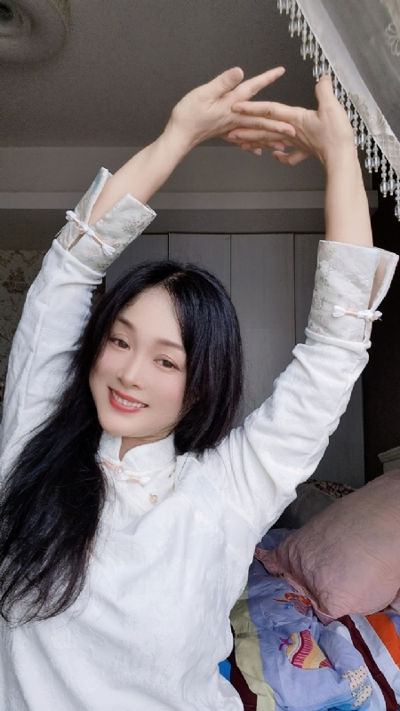 伊伊的第四张照片--长春相亲服务中心