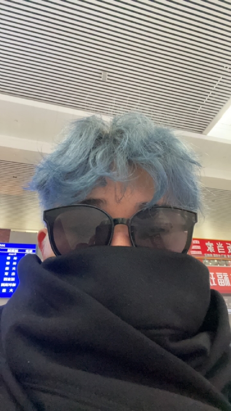 平行线的第一张照片--长春相亲服务中心