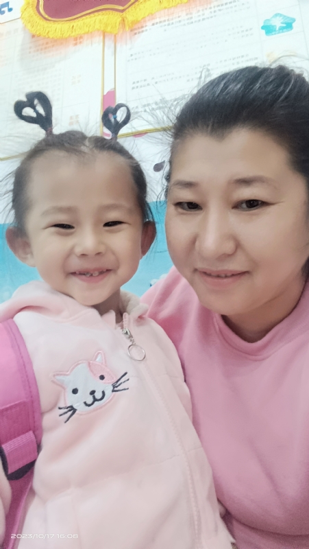 离异带俩娃的第一张照片--长春相亲服务中心