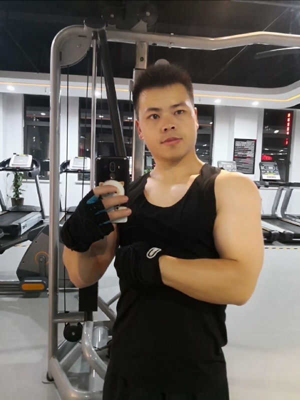 范迪塞尔的第二张照片--长春相亲服务中心