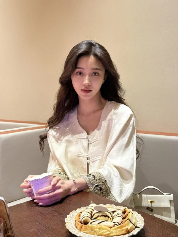 Anna的第二张照片--长春相亲服务中心