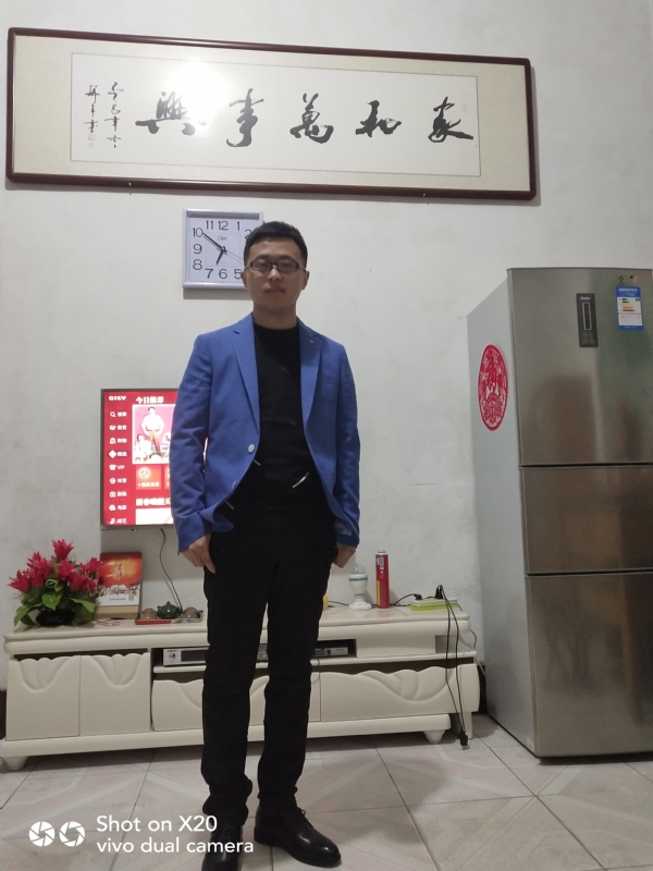 孤独的狼的第一张照片--长春相亲服务中心