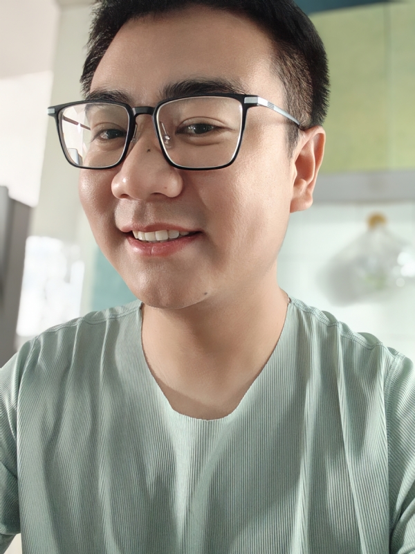 田田向上的第一张照片--长春相亲服务中心