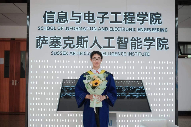 陈潇的第三张照片--长春相亲服务中心