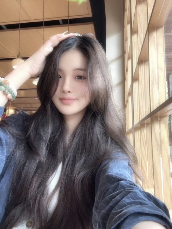 ChanBecky的第一张照片--长春相亲服务中心