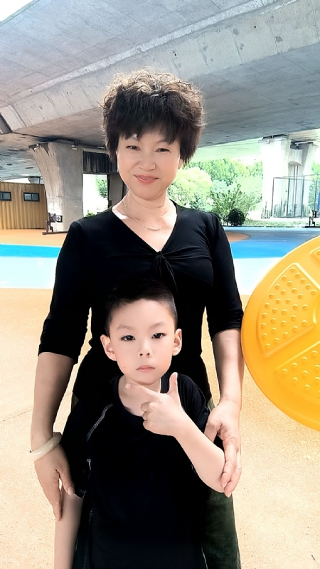 火凤凰的第二张照片--长春相亲服务中心