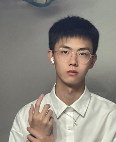 李寒外改英文可家的第二张照片--长春相亲服务中心