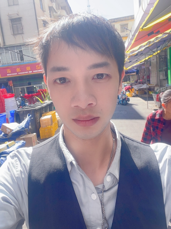 zengwanyou1995的第一张照片--长春相亲服务中心