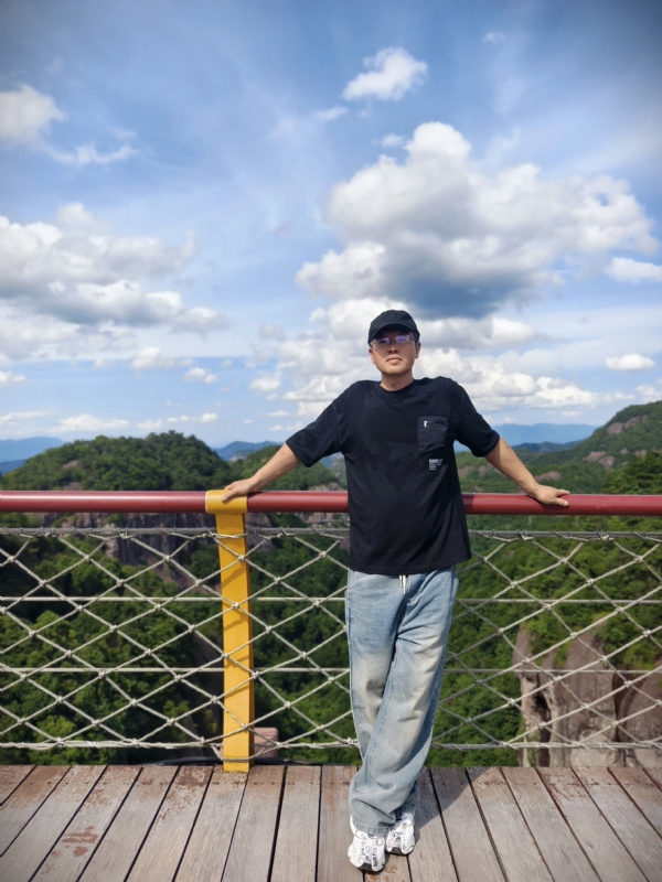 我心飞翔cjb的第一张照片--长春相亲服务中心