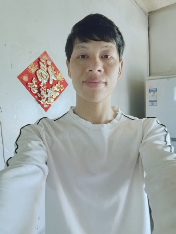 夏风微凉的第一张照片--长春相亲服务中心