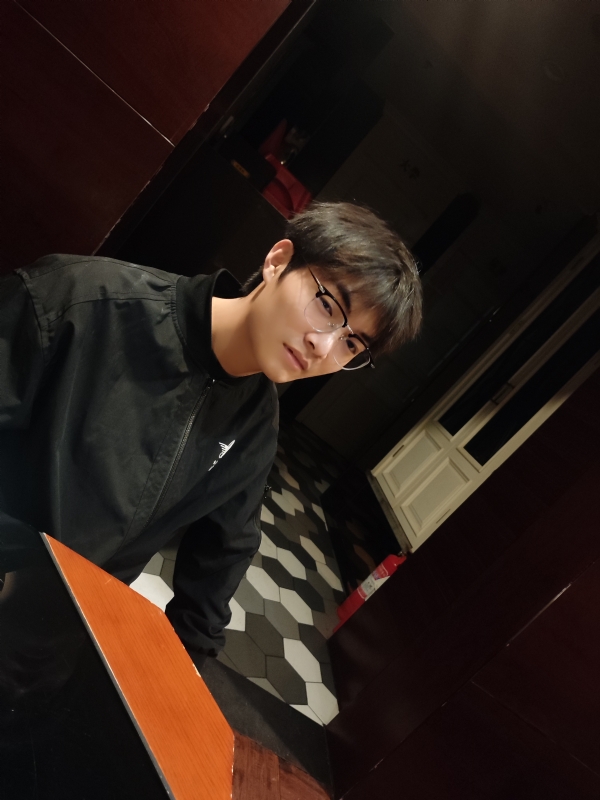 夜听雨的第一张照片--长春相亲服务中心