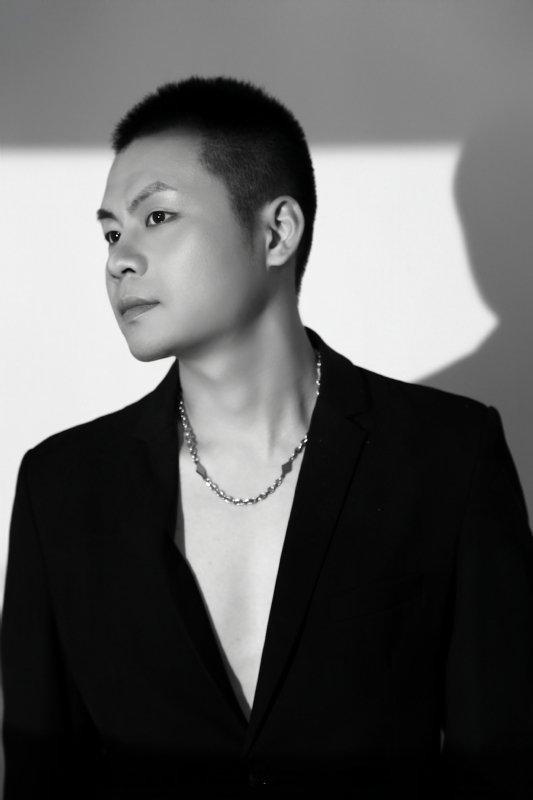 胡杰的第二张照片--长春相亲服务中心