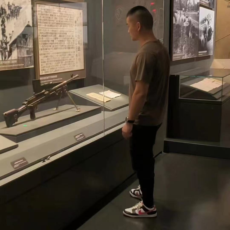 霸气的第一张照片--长春相亲服务中心