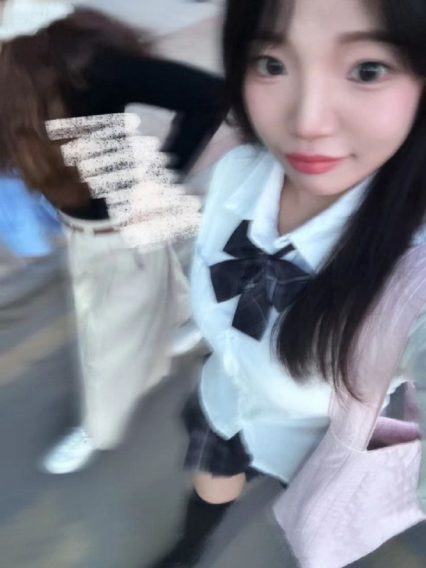 台灣小姐伊洛的第一张照片--长春相亲服务中心