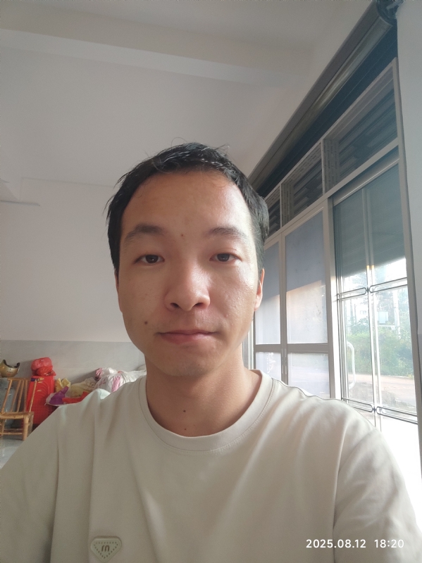 杨培鑫的第一张照片--长春相亲服务中心