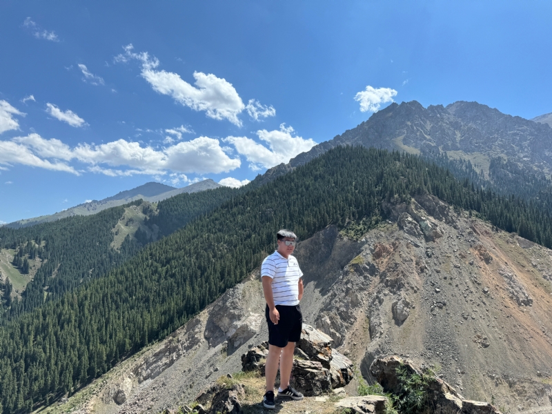 从众的第一张照片--长春相亲服务中心