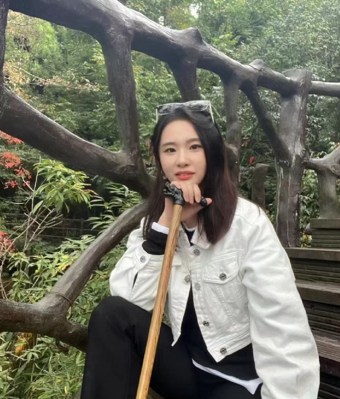 琪琪的第一张照片--长春相亲服务中心