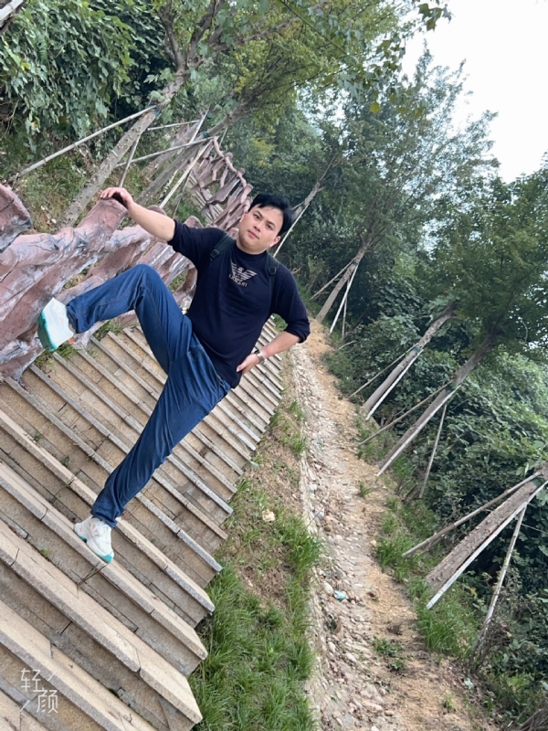 择一人白头偕老的第二张照片--长春相亲服务中心