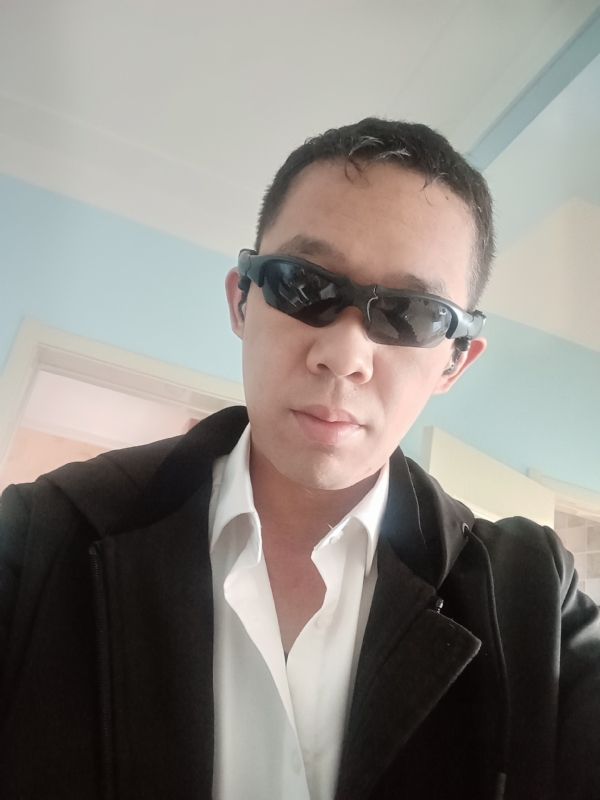 血公爵的第一张照片--长春相亲服务中心