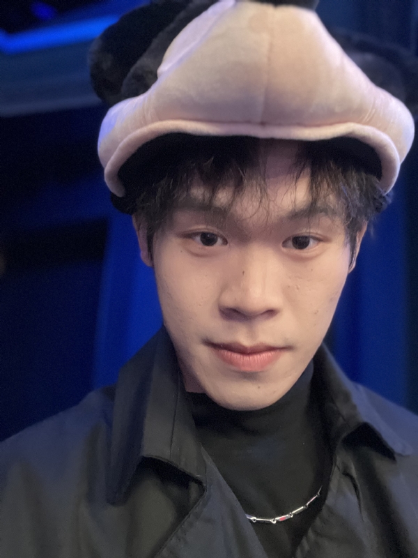 自律的杰的第一张照片--长春相亲服务中心