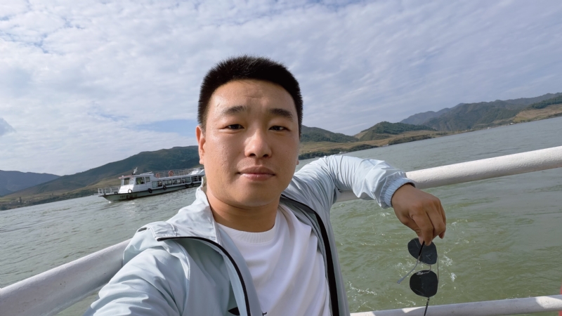 烟花易笑的第四张照片--长春相亲服务中心