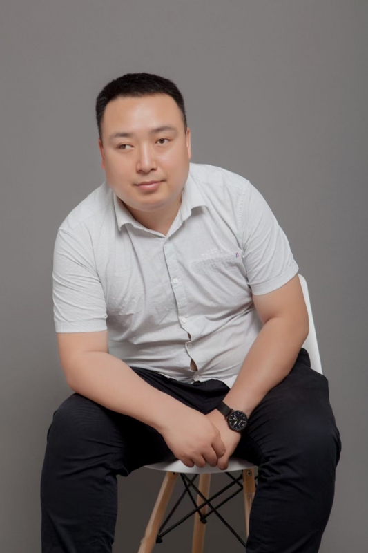 带着梦想去旅行的第一张照片--长春相亲服务中心