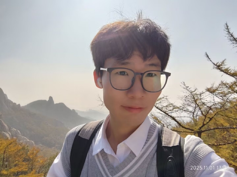 静檀的第三张照片--长春相亲服务中心