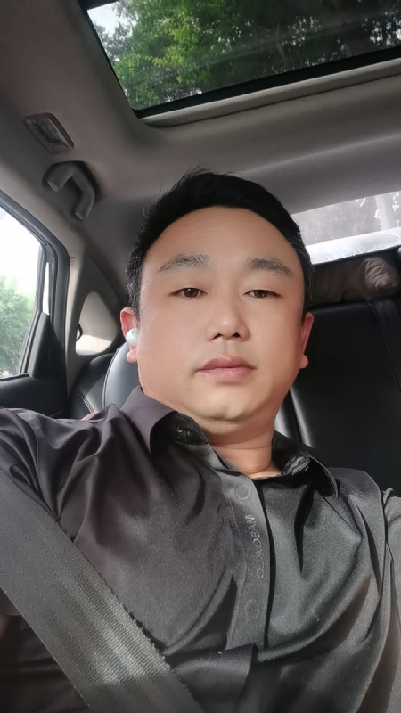 老烽的第一张照片--长春相亲服务中心