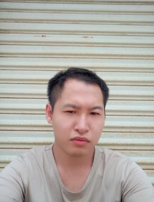 小立的第二张照片--长春相亲服务中心