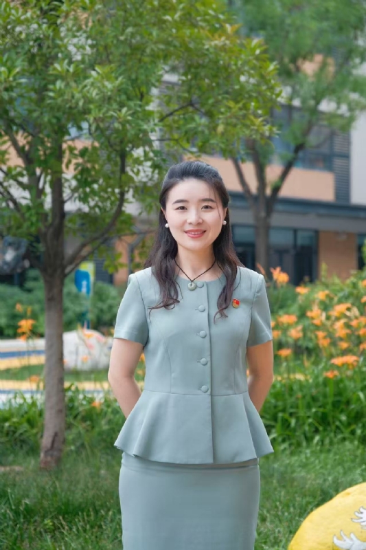 弯弯的第一张照片--长春相亲服务中心