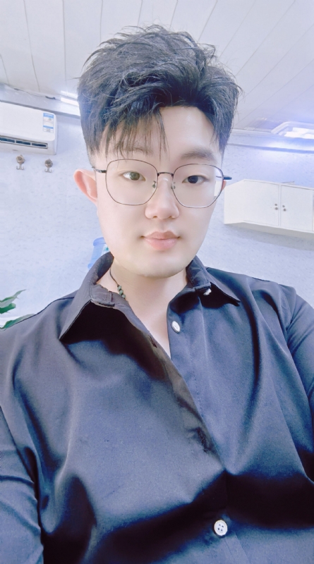 赵财进宝的第二张照片--长春相亲服务中心