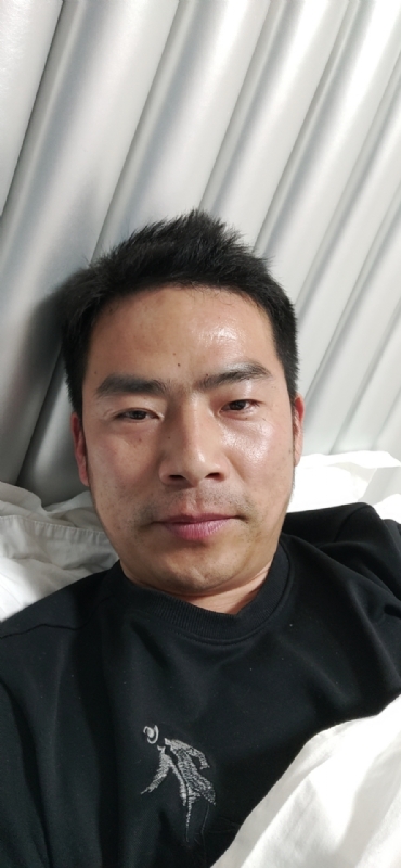 携手共进的第一张照片--长春相亲服务中心